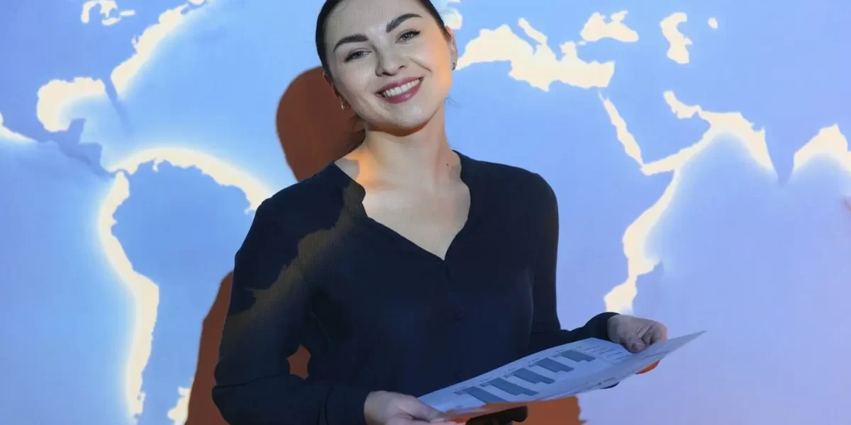 globe-business-concept-happy-business-woman-with-2024-01-19-19-44-54-utc-min expansão internacional